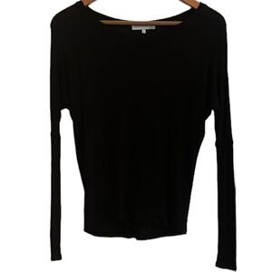 Daydreamer LA Women’s Black Lightweight Breathable Minimalist Dolman Sleeve Top